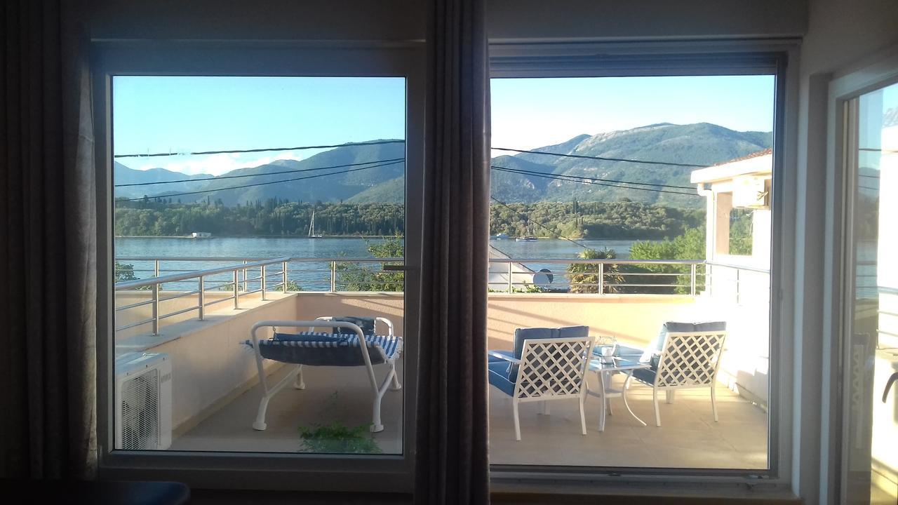 Riverside Villa Tivat Exterior photo